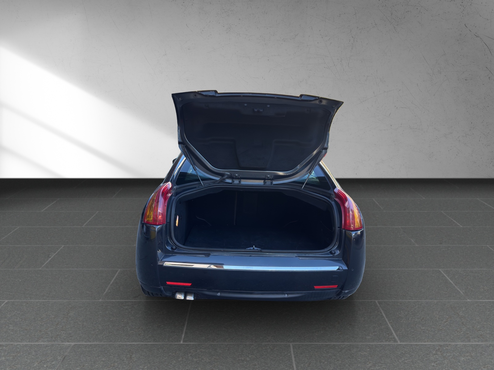 CITROEN C6 Sedan 2.7 HDi V6 Exclusive Automatic-image-12