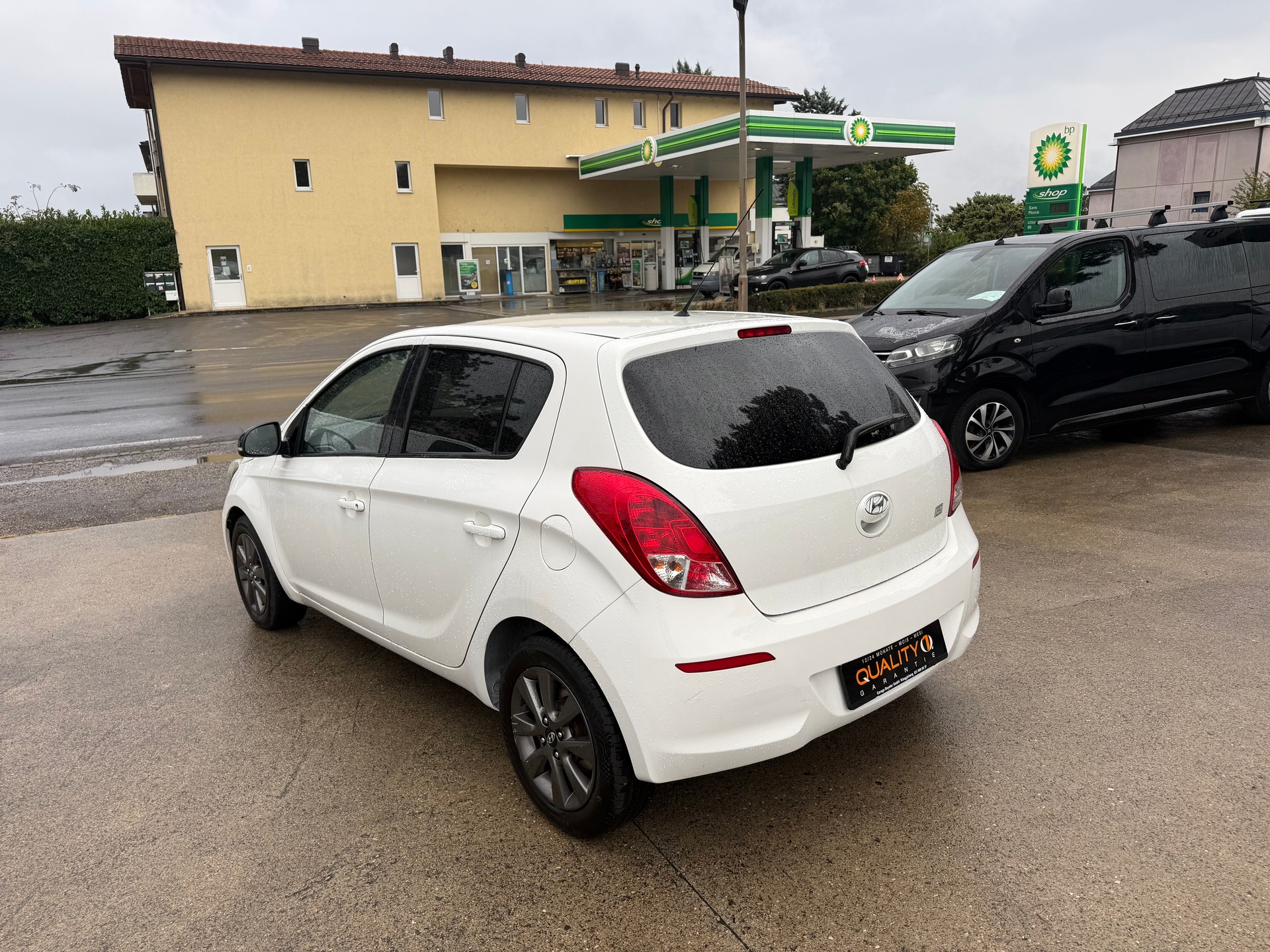 HYUNDAI i20 1.2 Pica-image-8