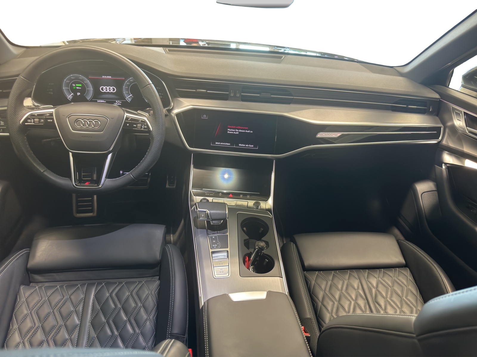 AUDI A6 Avant 50 TFSIe S line quattro S-tronic-image-10