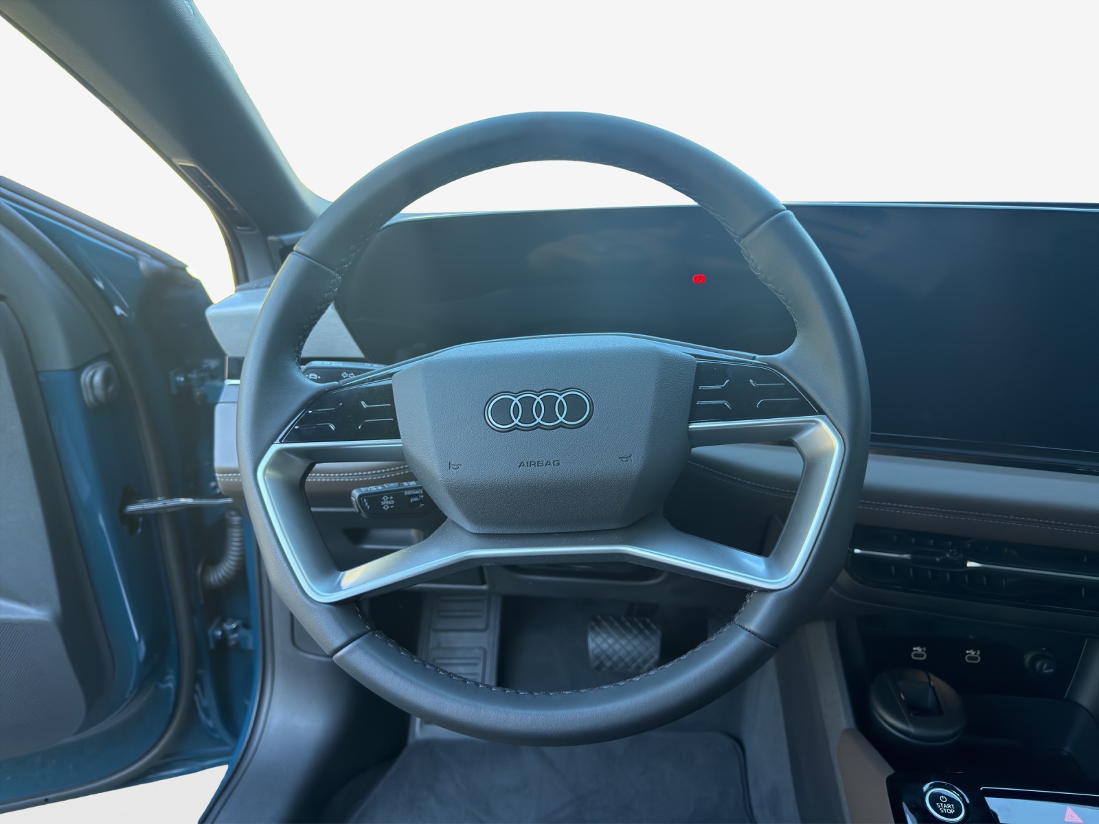 AUDI A6 Avant e-tron quattro-image-9
