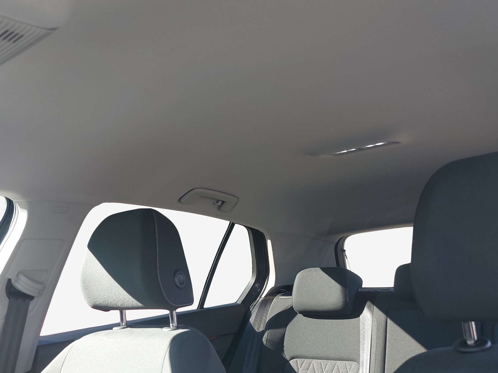 VW Golf 1.5 e TSI mHEV United DSG-image-10