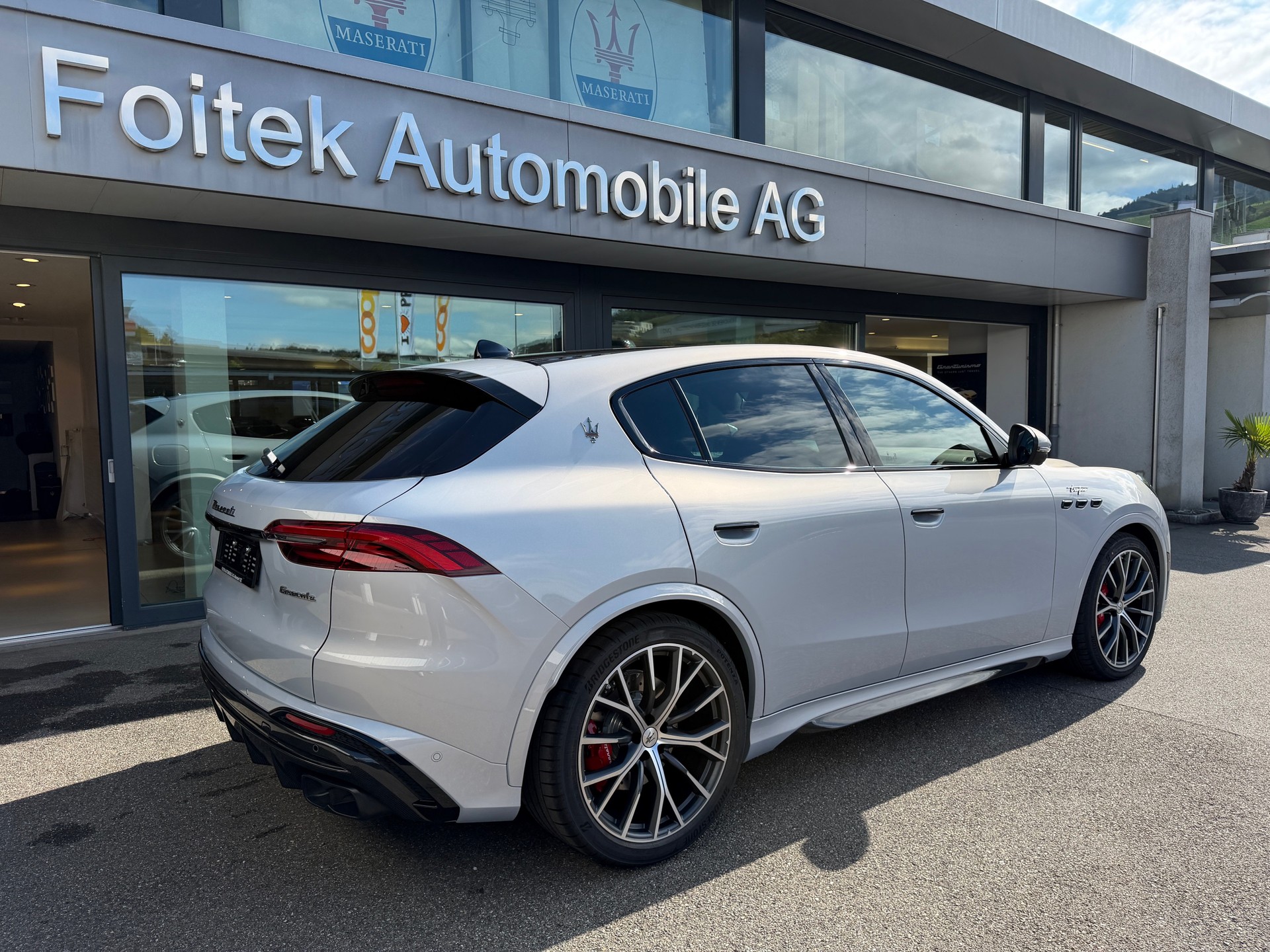 MASERATI Grecale 3.0 Trofeo Modelljahr 2027-image-3
