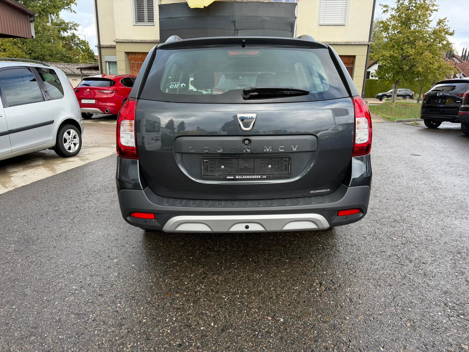 DACIA Logan MCV dCi 95 Stepway-image-6