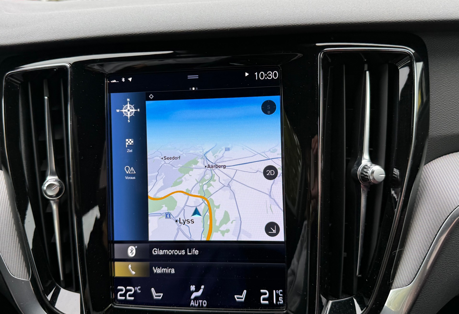 VOLVO S60 B5 AWD Benzin Mild Hybrid R-Design Geartronic-image-12