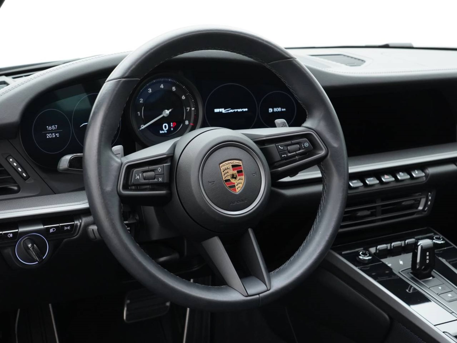 PORSCHE 911 Carrera-image-21