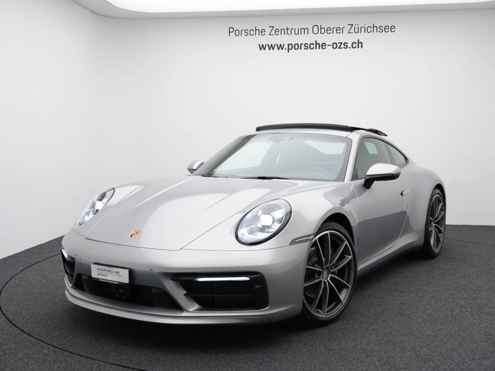 PORSCHE 911 Carrera-image-0