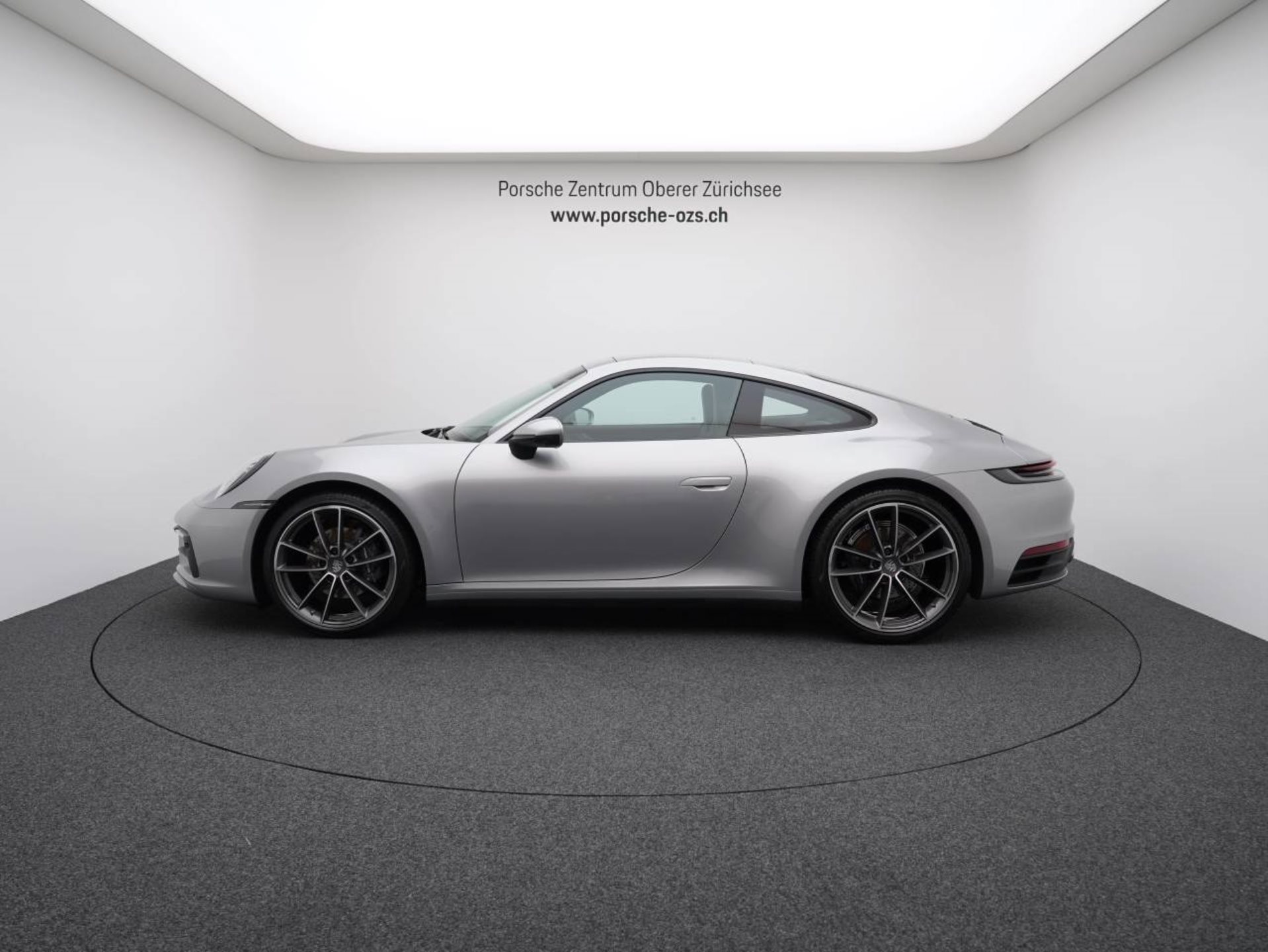 PORSCHE 911 Carrera-image-1