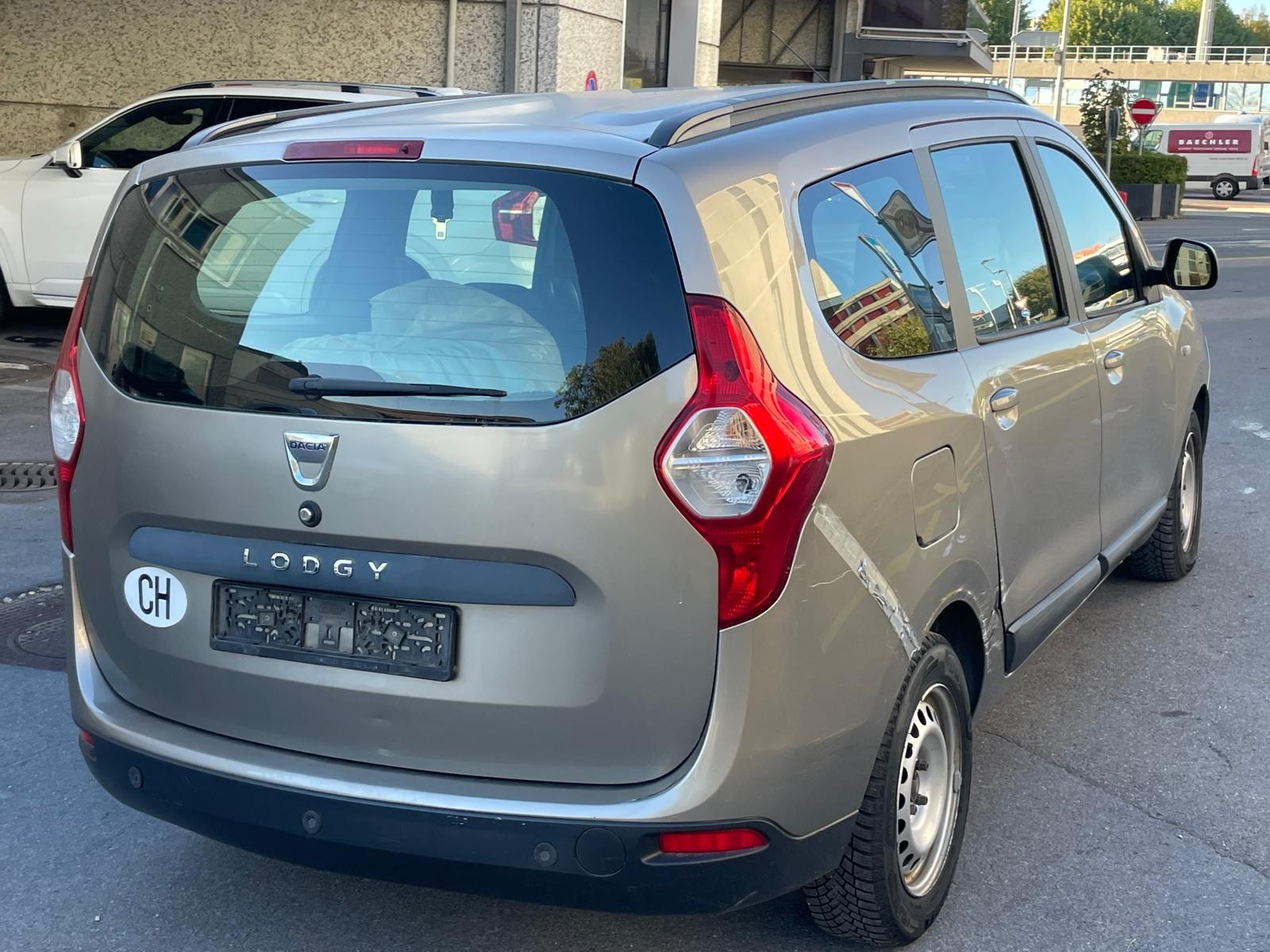 DACIA Lodgy 1.6 Lauréate-image-6