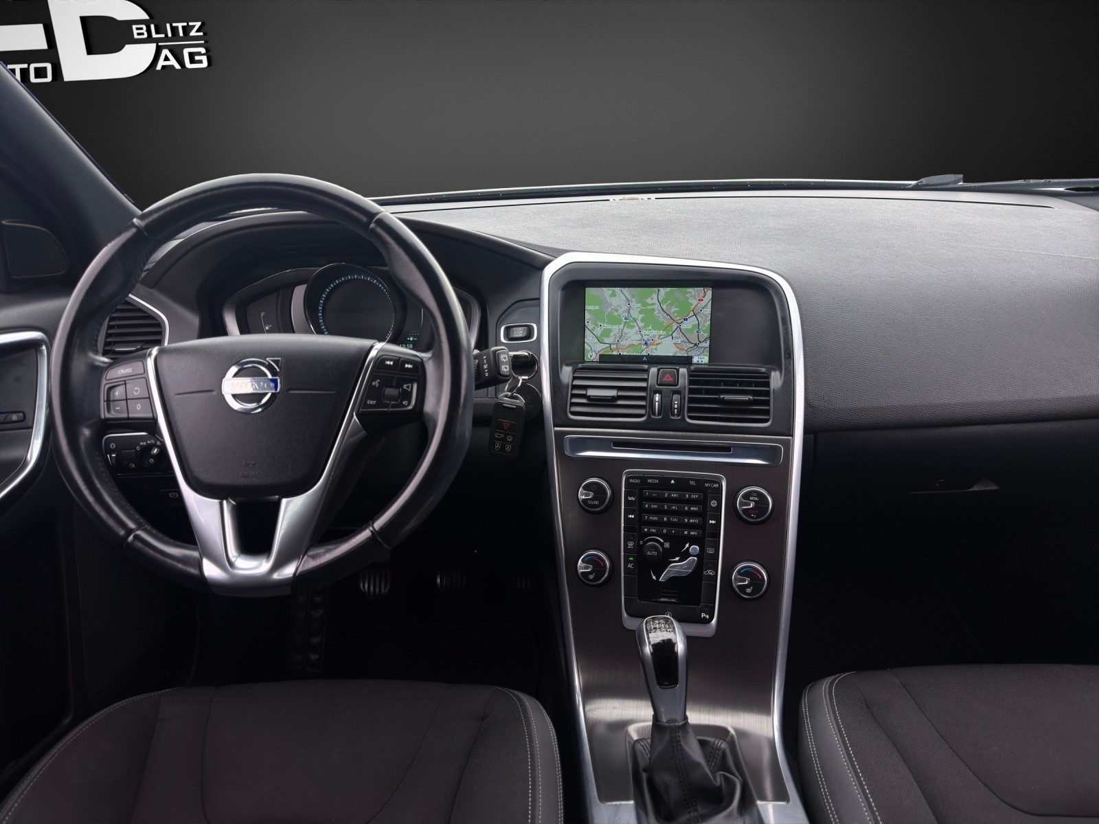 VOLVO XC60 D4 Momentum mit 181 PS-image-10