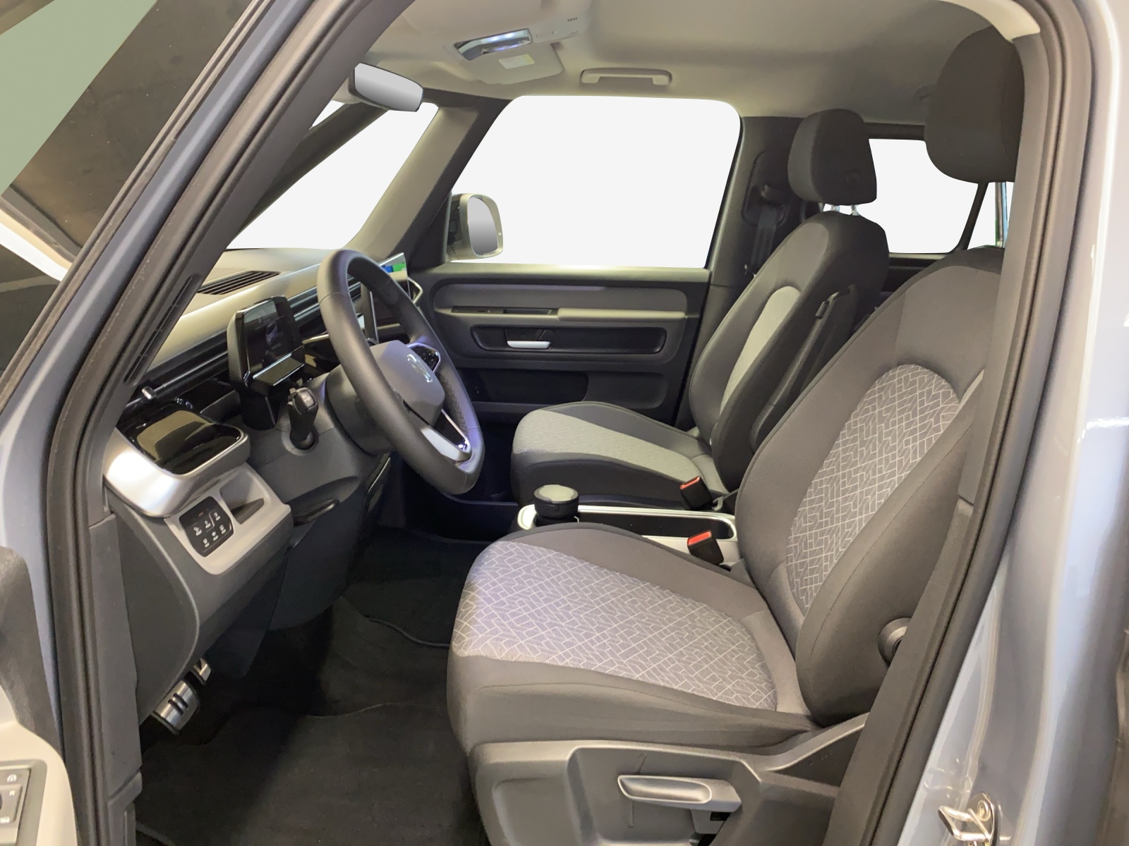 VW ID.Buzz LWB Pro-image-7