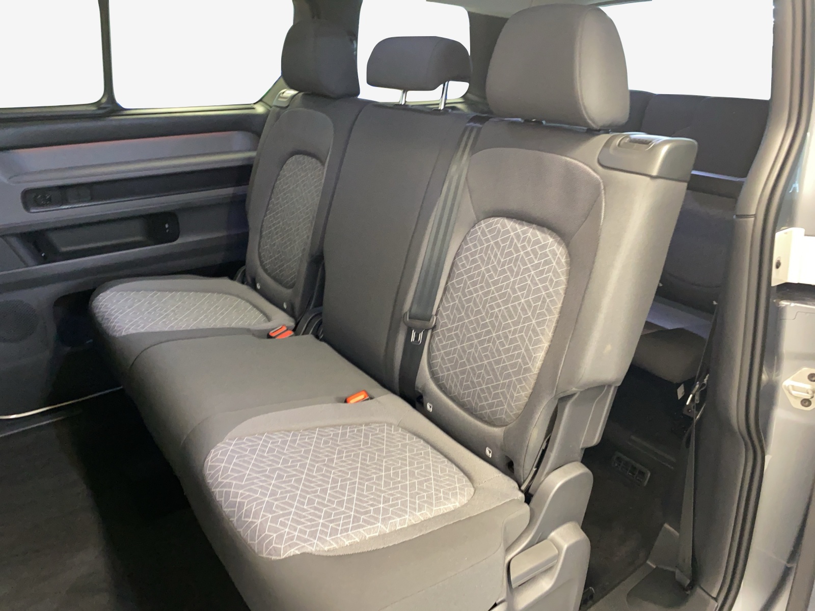 VW ID.Buzz LWB Pro-image-11