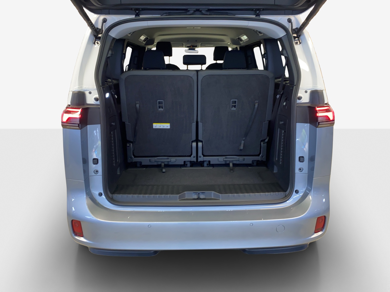VW ID.Buzz LWB Pro-image-12