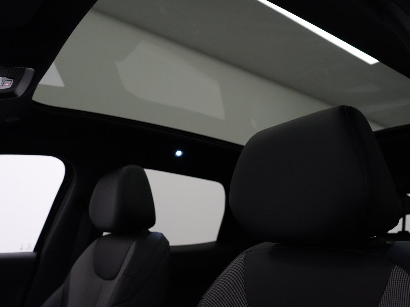BYD Dolphin G DM-i Comfort-image-13