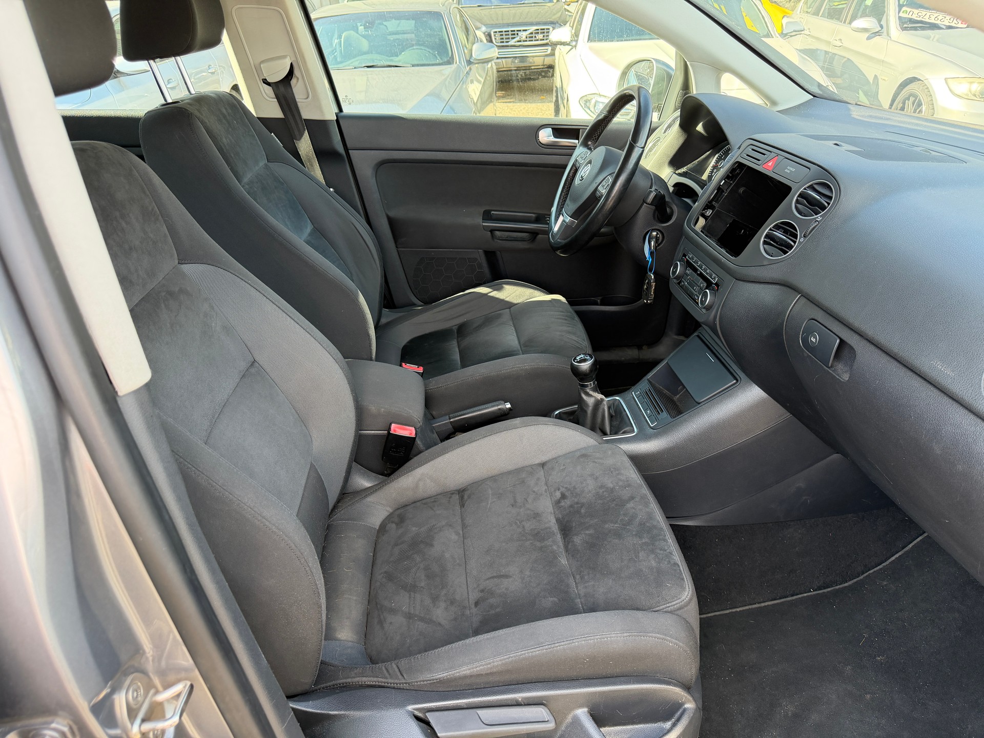 VW Golf Plus 1.4 TSI Highline-image-9