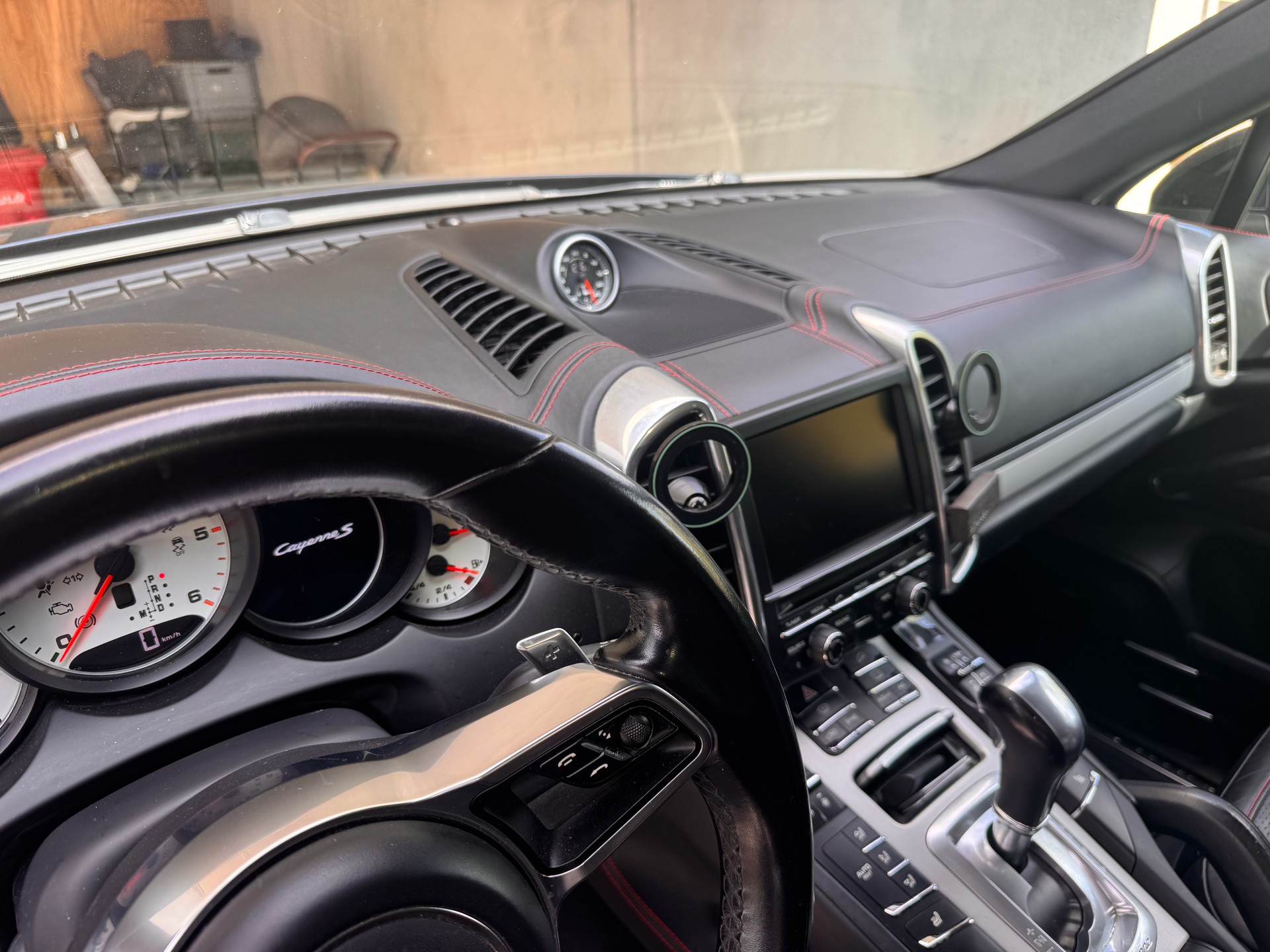 PORSCHE 4.2 V8 TDI S * Porsche Approved * Panorama-image-5