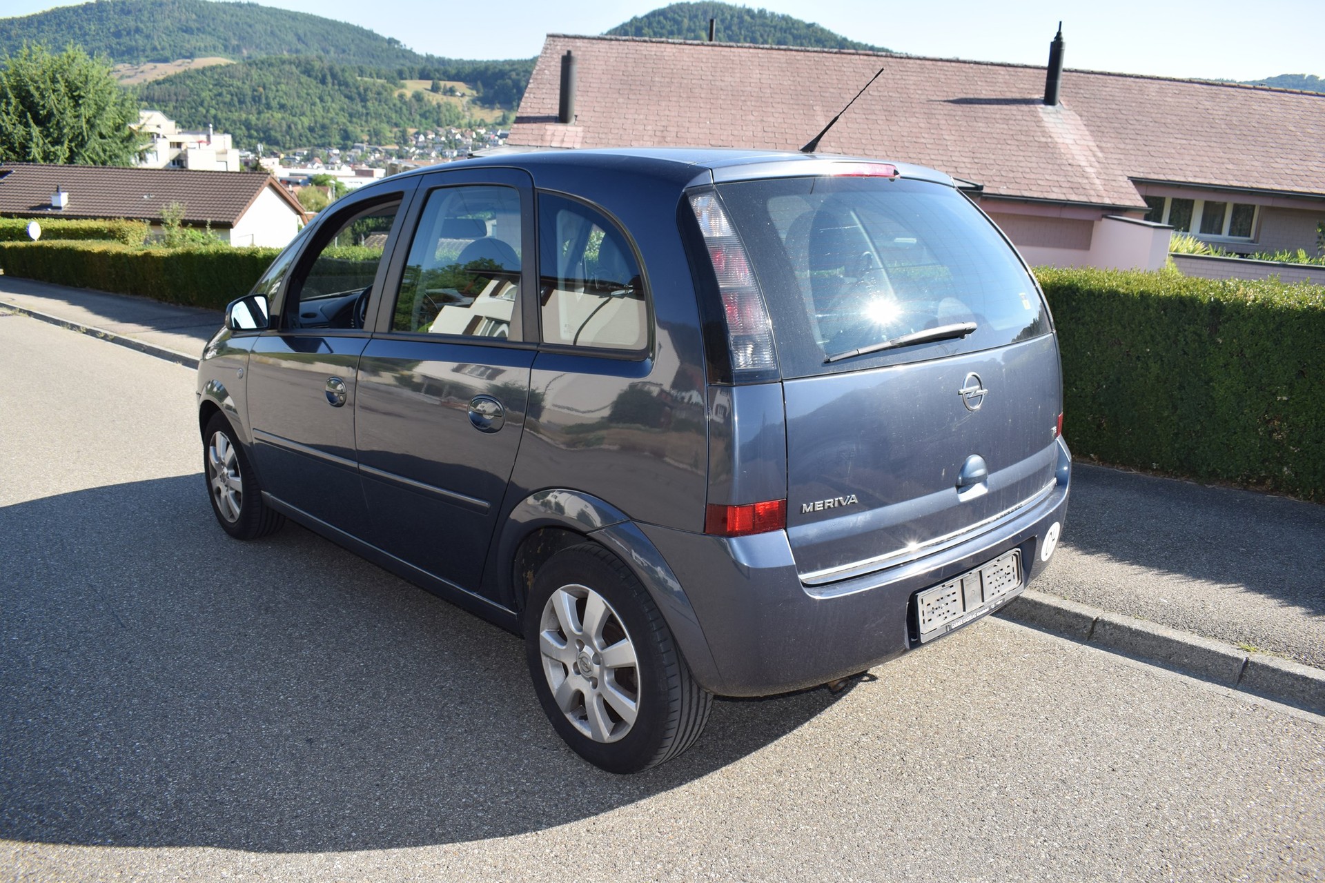 OPEL Meriva 1.6i-16 TP Cosmo-image-3