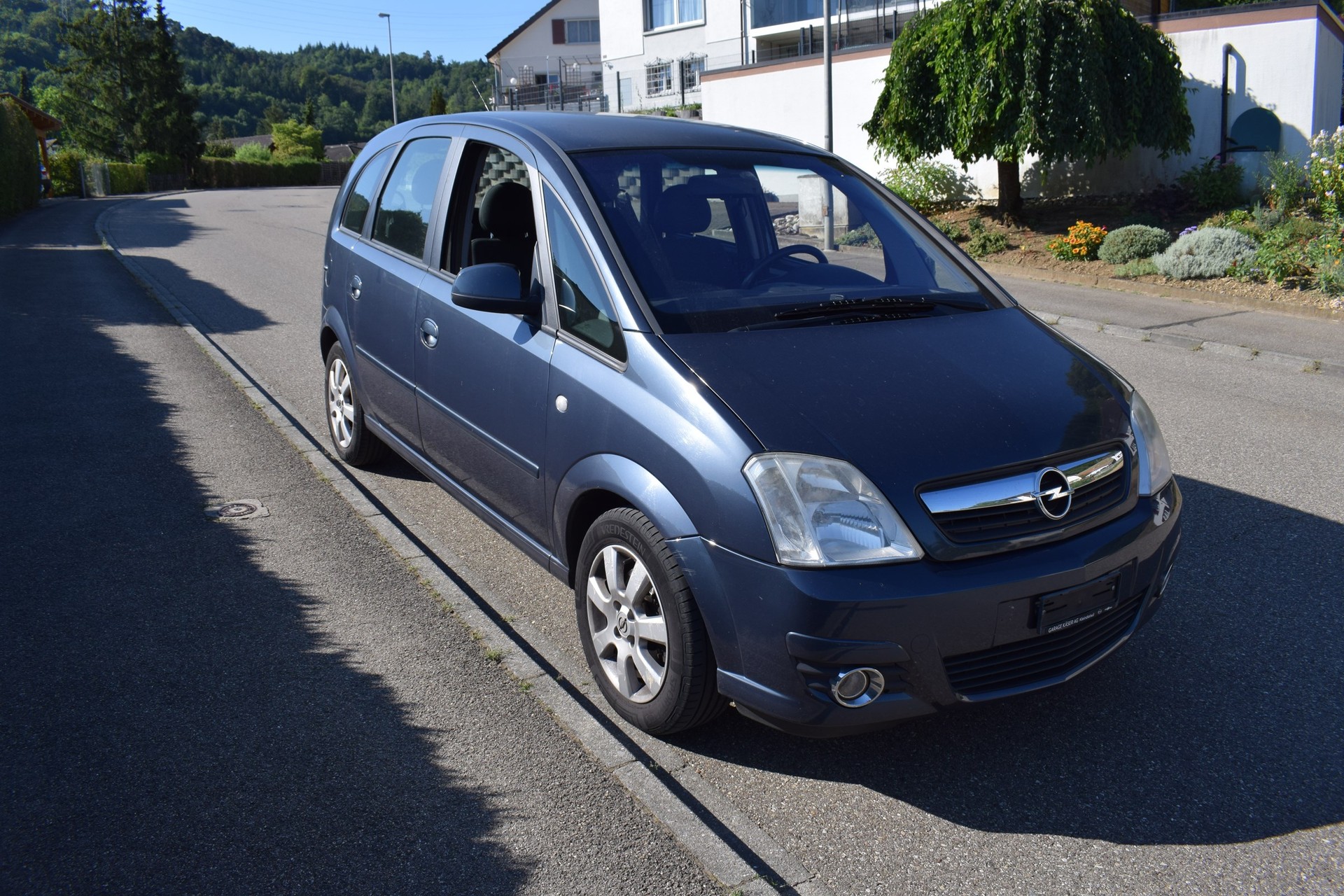 OPEL Meriva 1.6i-16 TP Cosmo-image-2