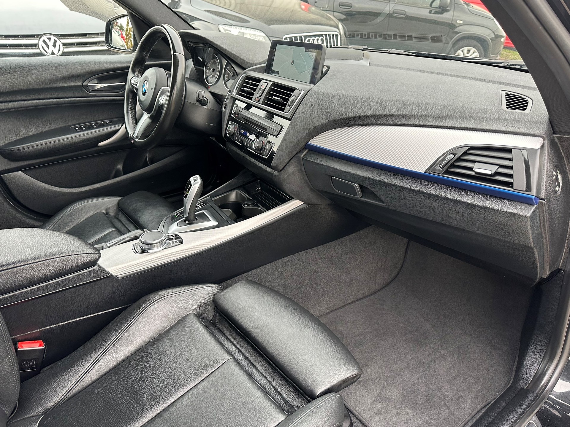 BMW 120d xDrive M Sport Steptronic-image-5