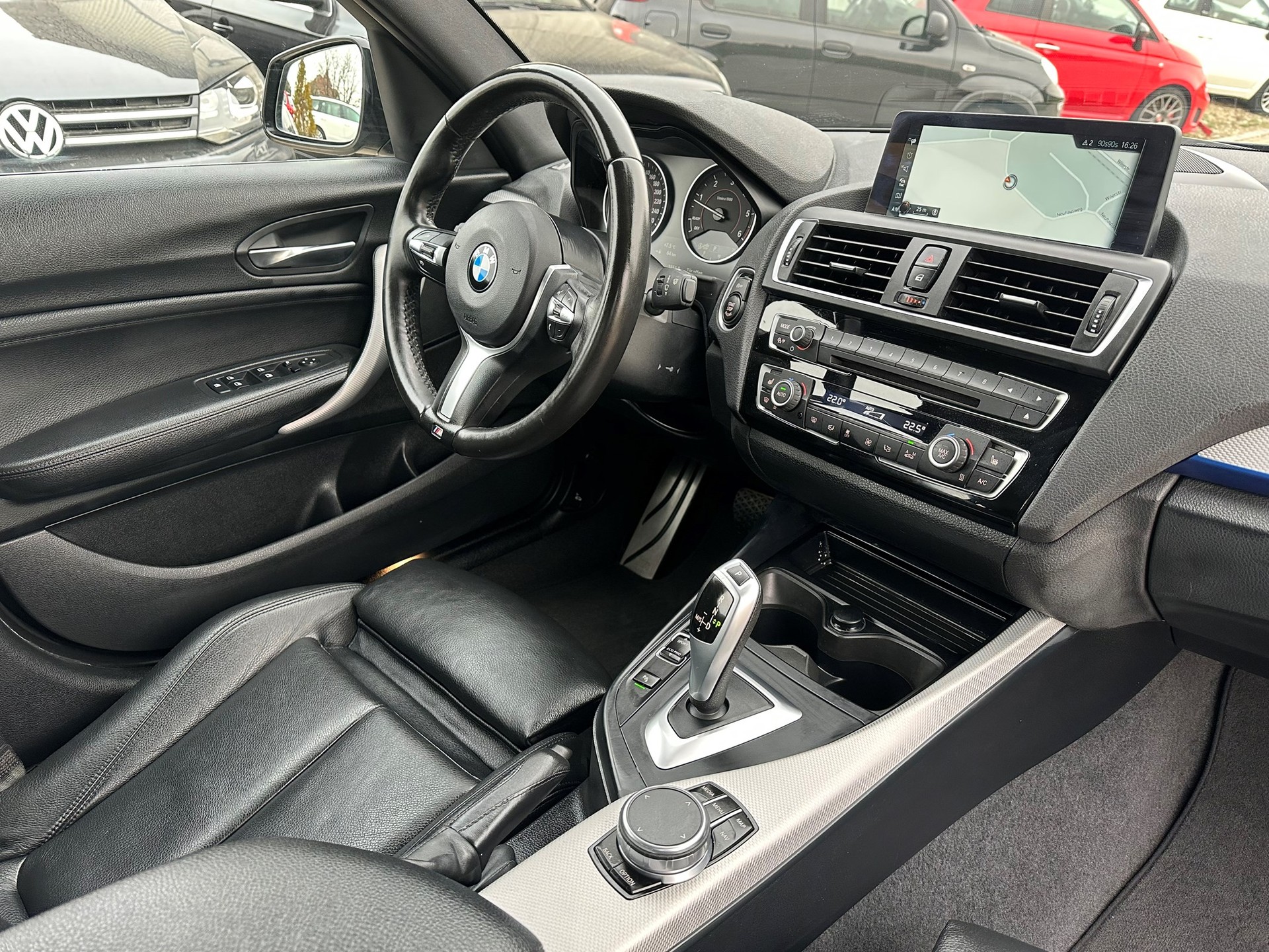 BMW 120d xDrive M Sport Steptronic-image-6