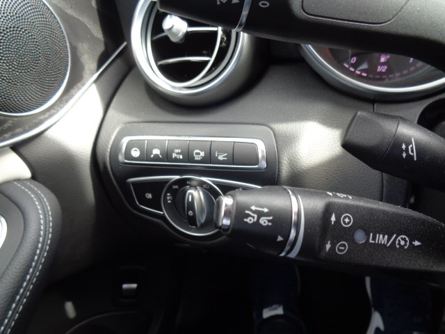MERCEDES-BENZ C 250 Avantgarde-image-12