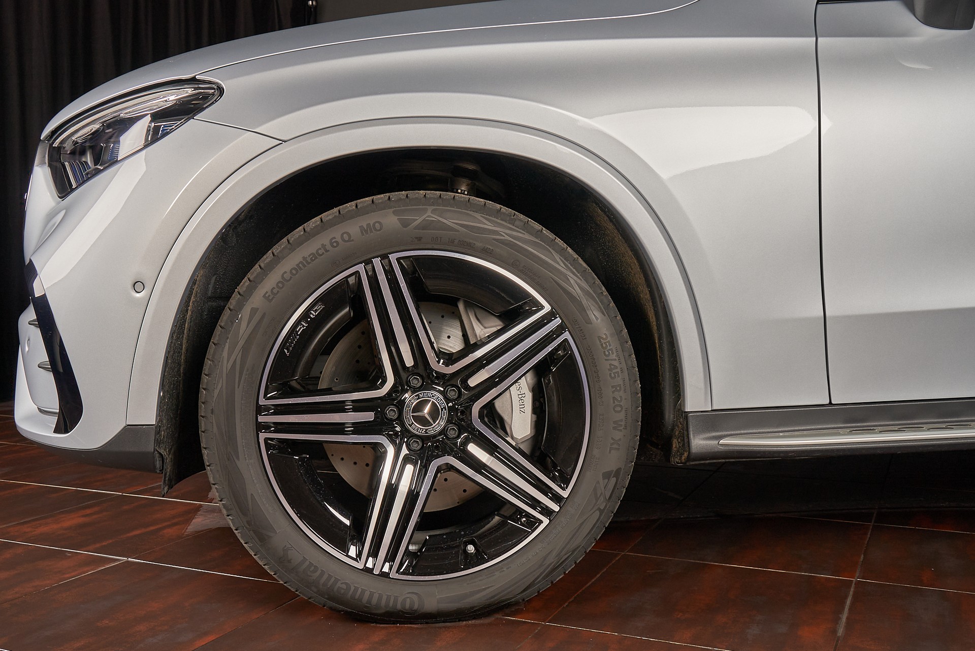 MERCEDES-BENZ GLC Coupé 200 4Matic 9G-Tronic-image-2