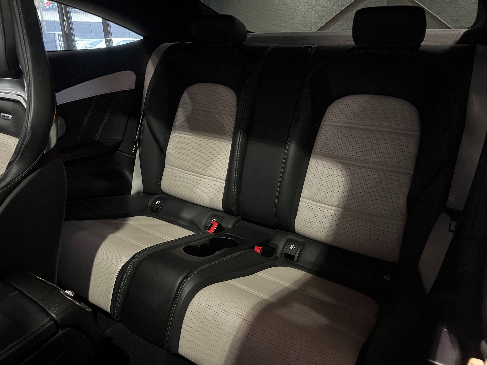 MERCEDES-BENZ C 63 S AMG Edition 1 Speedshift-image-13