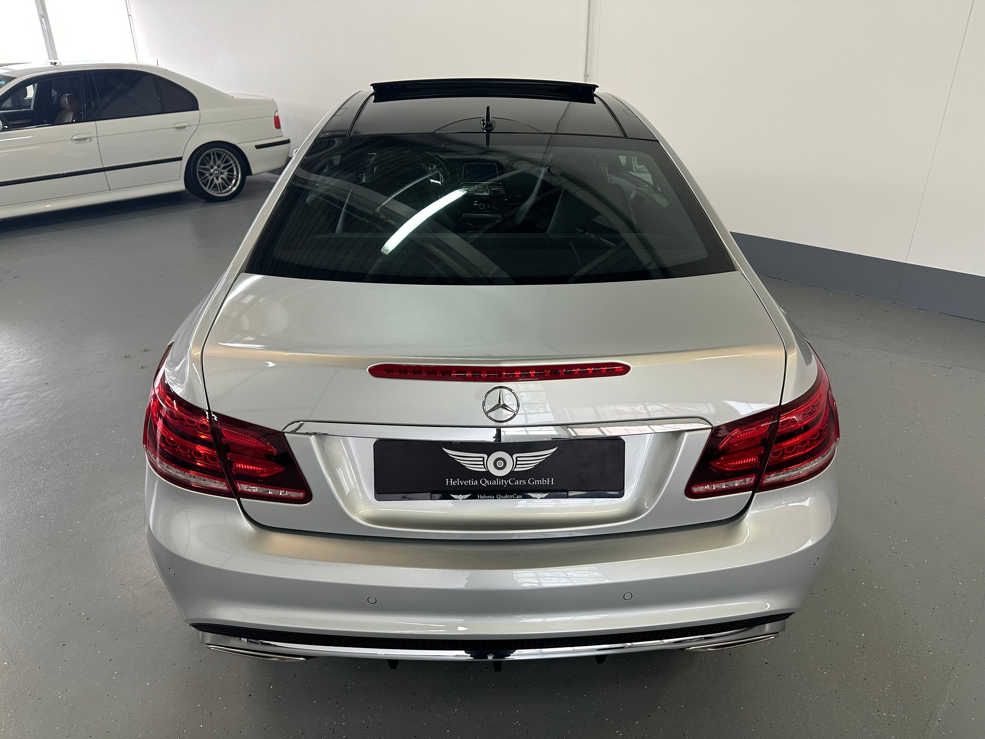 MERCEDES-BENZ E 350 4Matic 7G-Tronic-image-16