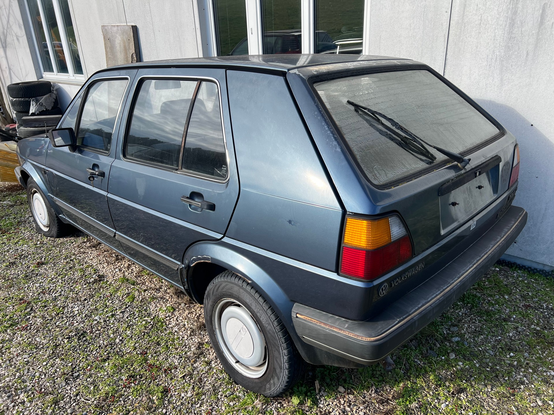 VW Golf 1800 CL-image-1