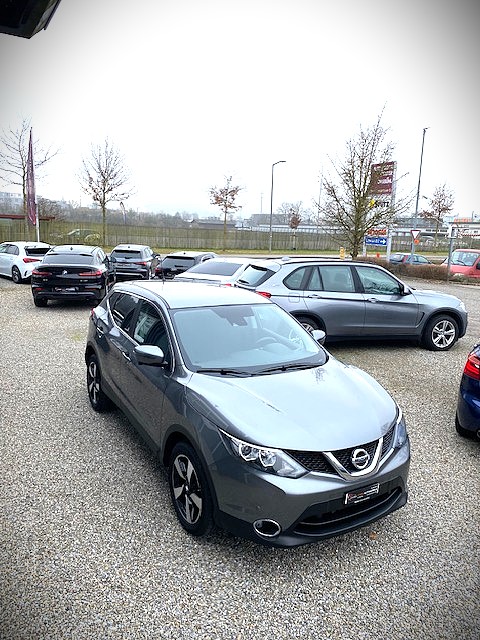 NISSAN Qashqai 1.2 DIG-T N-Connecta-image-15