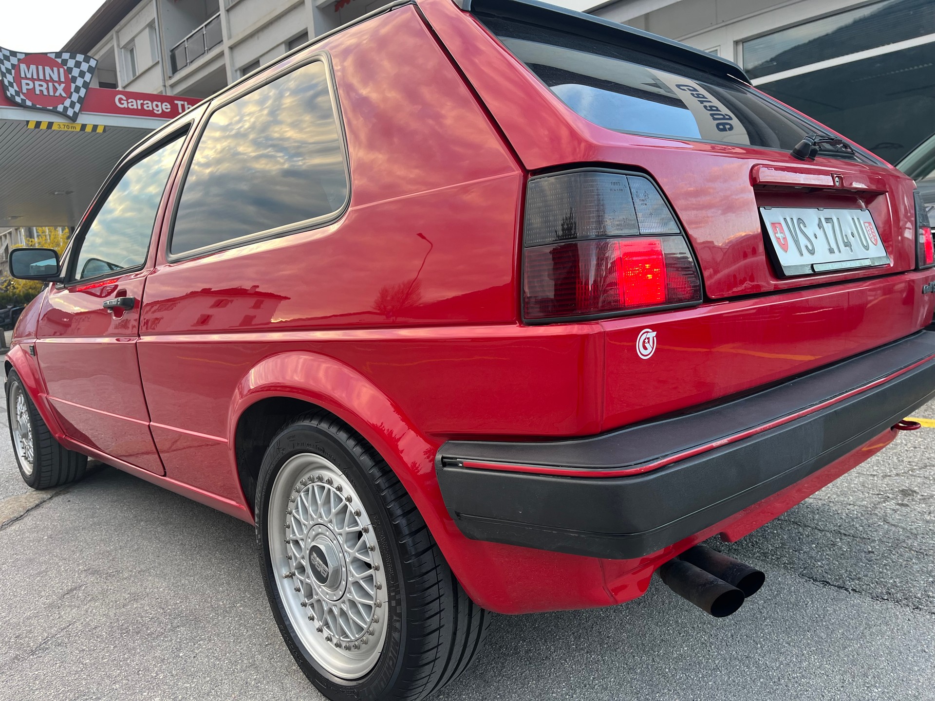 VW Golf 1800 GTI-image-13