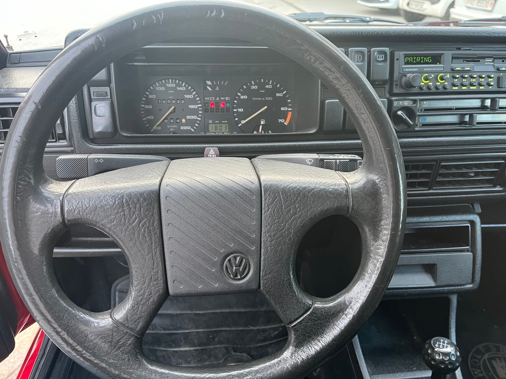 VW Golf 1800 GTI-image-17