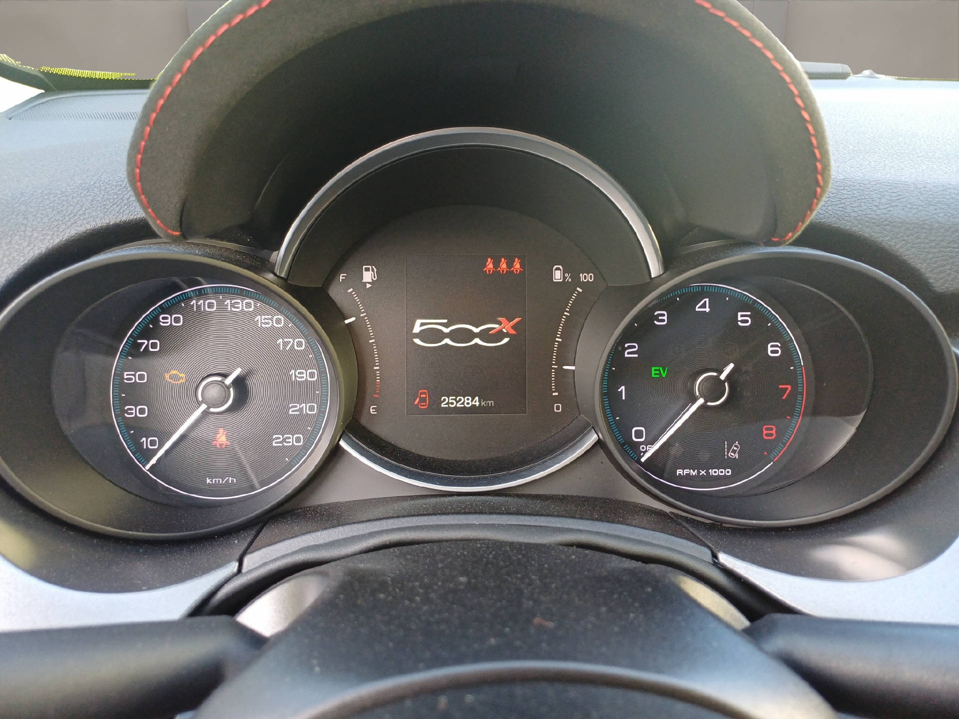 FIAT 500X 1.5 Hybrid Sport-image-9