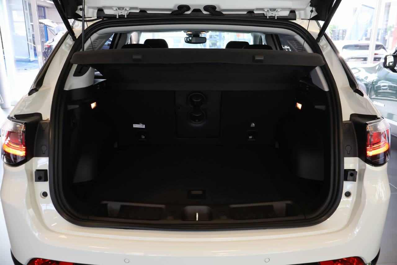 JEEP Compass 1.3 Summit 4xe-image-3