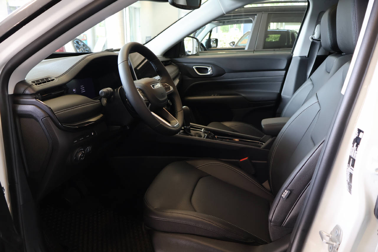 JEEP Compass 1.3 Summit 4xe-image-10