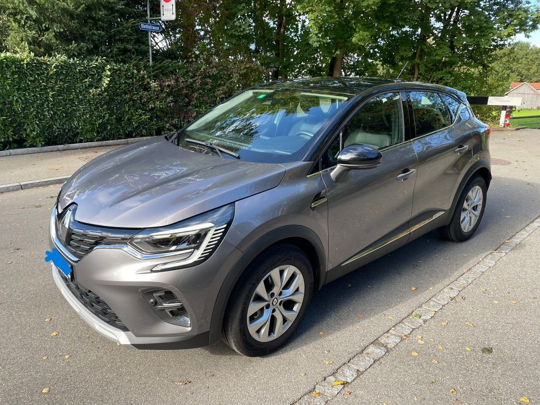 RENAULT Captur 1.3 TCe EDC Intens EDC-image-1