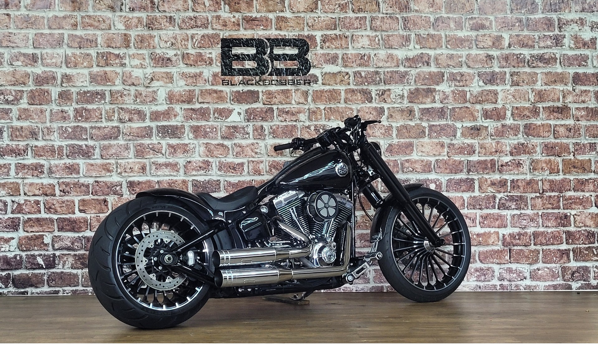 HARLEY-DAVIDSON FXSB Breakout 103 ABS-showroom-element-2