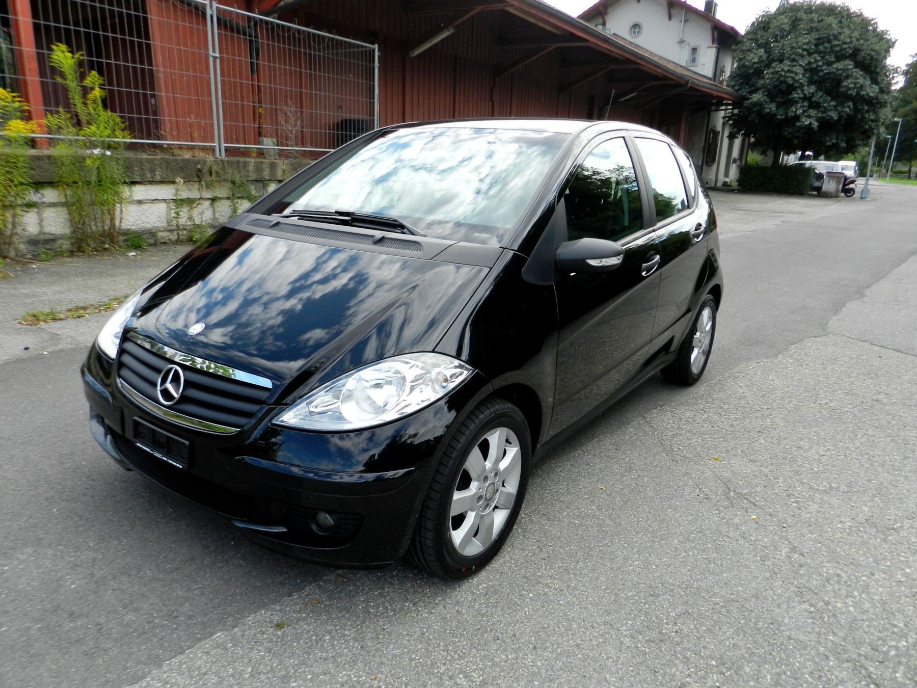 MERCEDES-BENZ A 150 Classic Edition-image-15