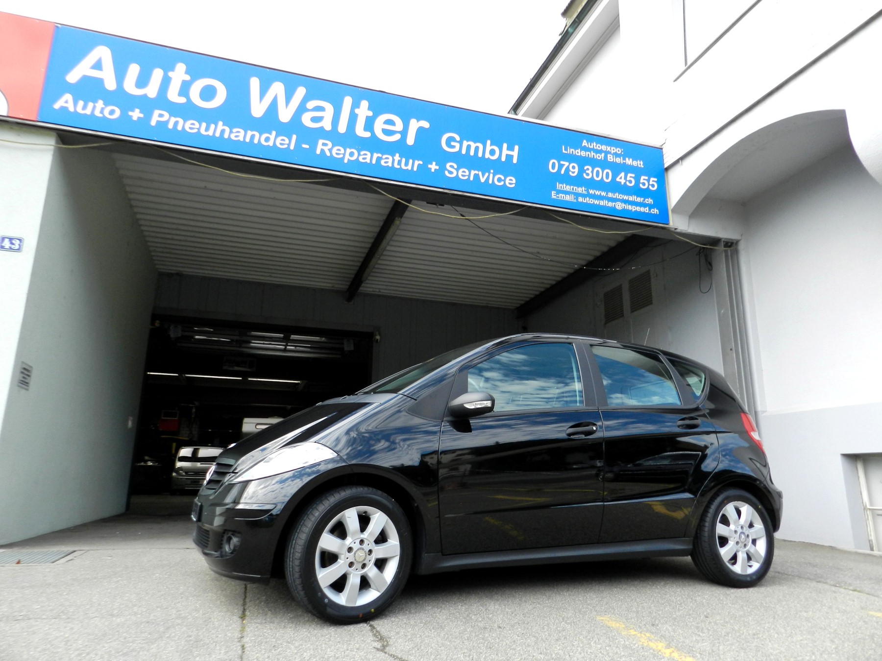 Car photo