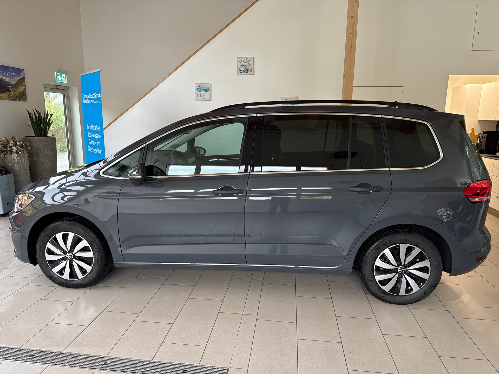 VW Touran CL 1.5TSI 150PS 6G 1500ccm 150PS/110kW 4 Zylinder TSI Benzin-image-1