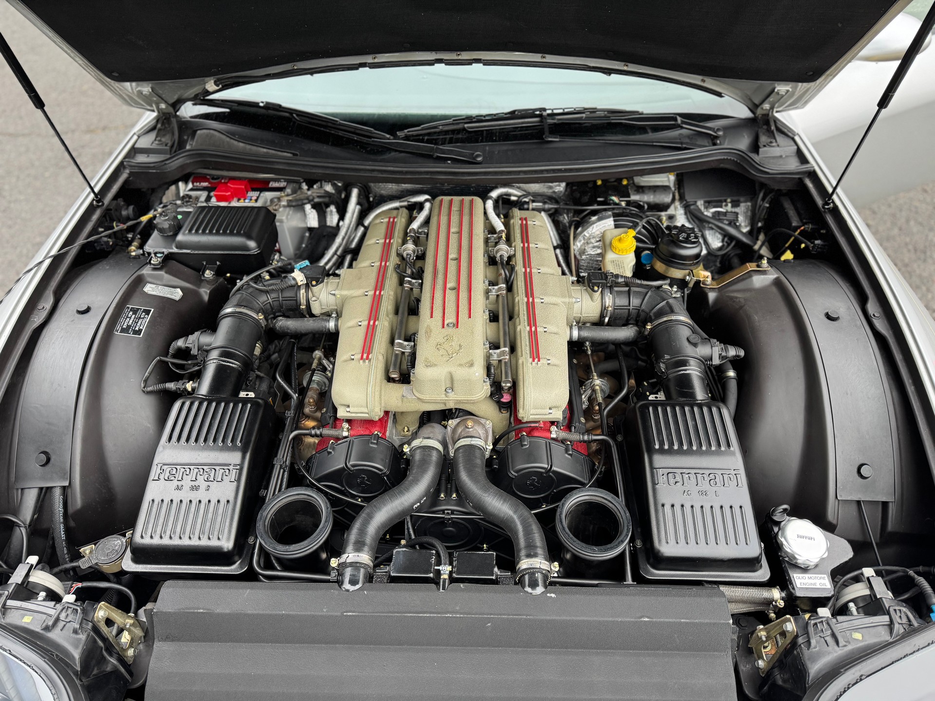 FERRARI F550 Maranello-image-8