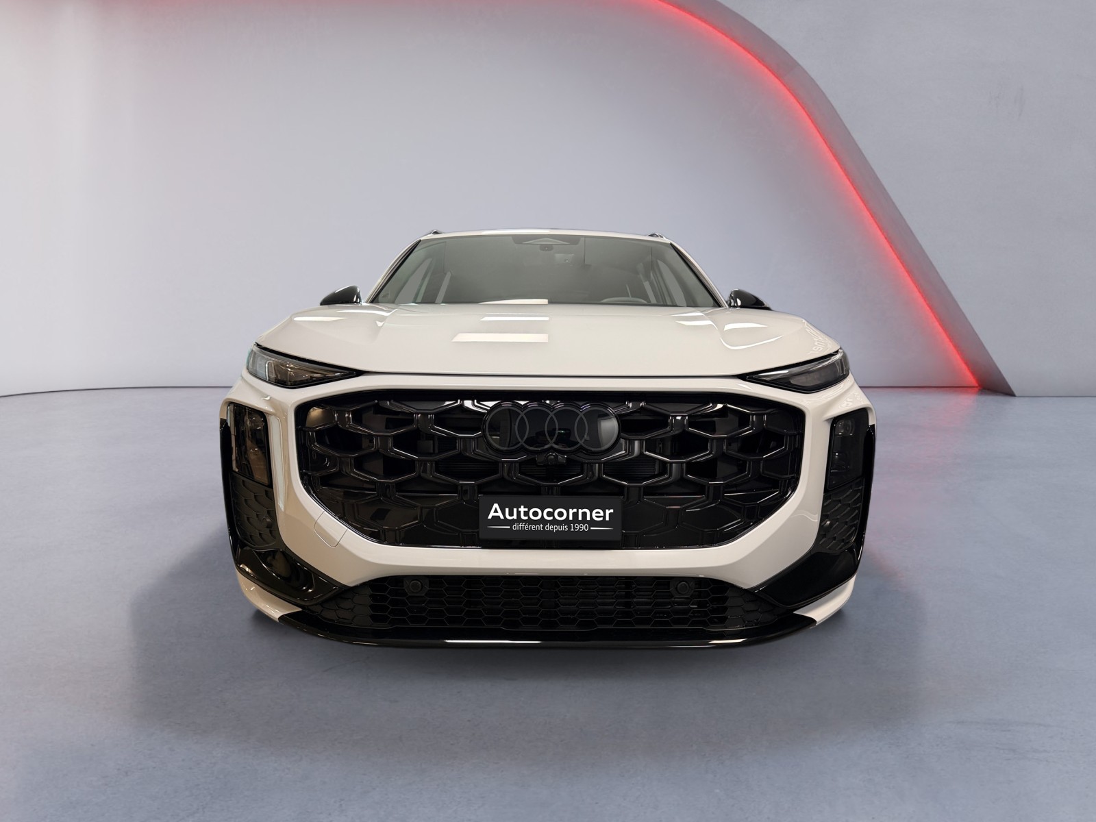 AUDI Q3 SUV 110 kW TFSI S tronic-image-5