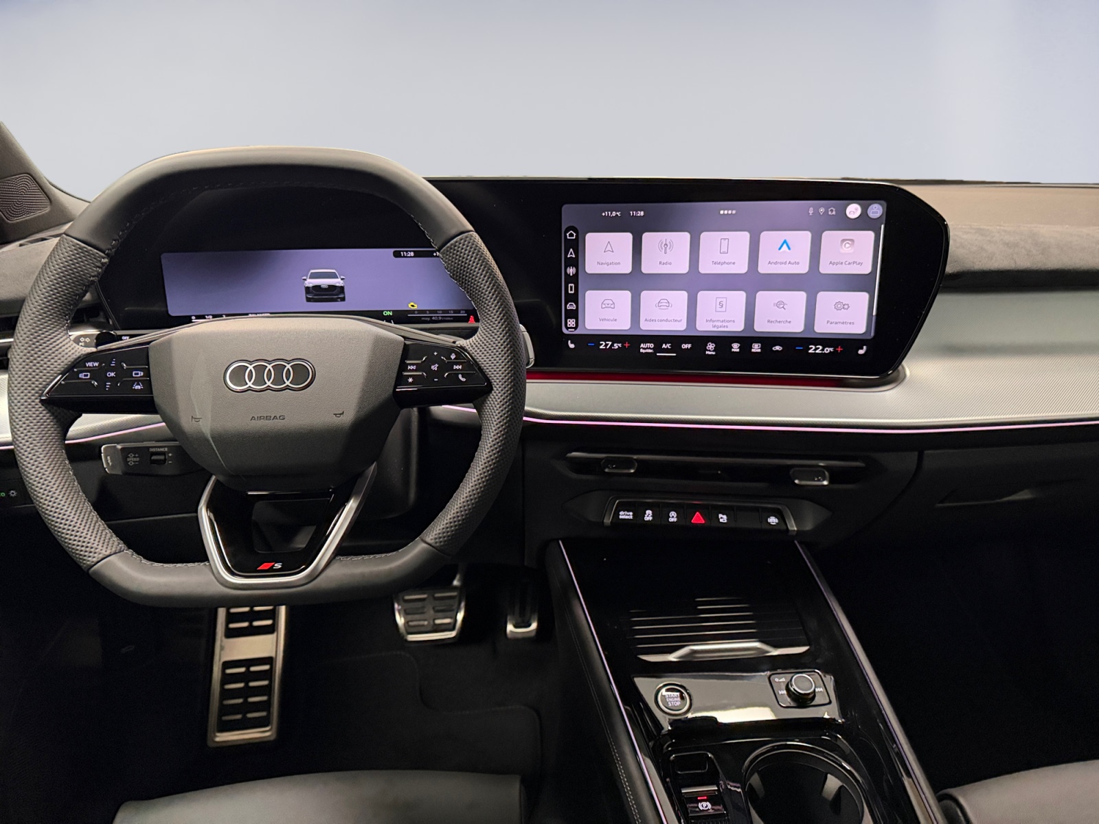 AUDI Q3 SUV 110 kW TFSI S tronic-image-7