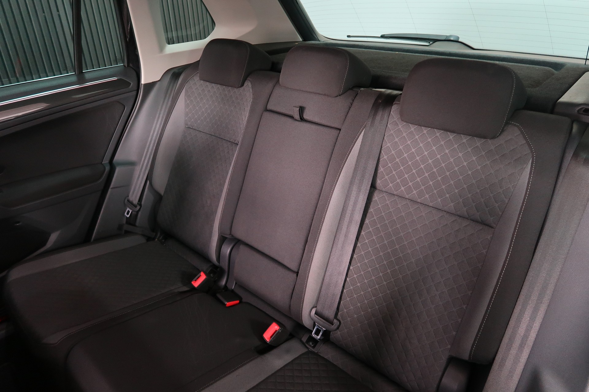 VW Tiguan 1.4TSI 4Motion DSG / CH / MFK / GARANTIE-image-17
