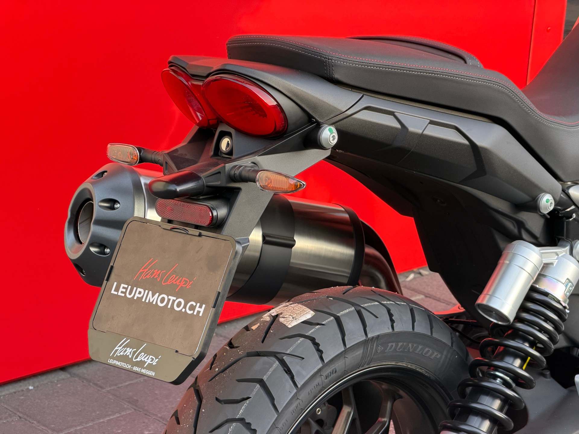 MOTO GUZZI V85 TT Strada E5+-image-5