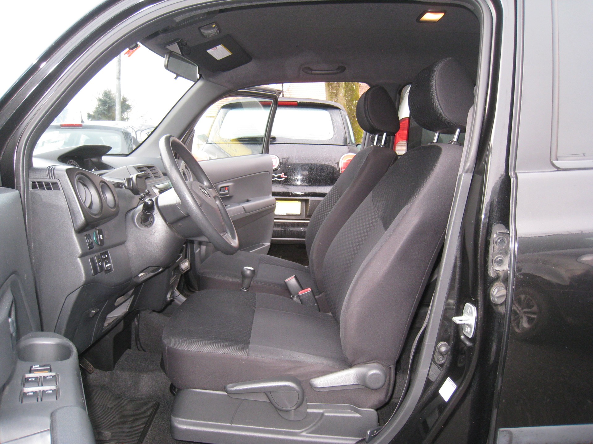 DAIHATSU Materia 1.3-image-10