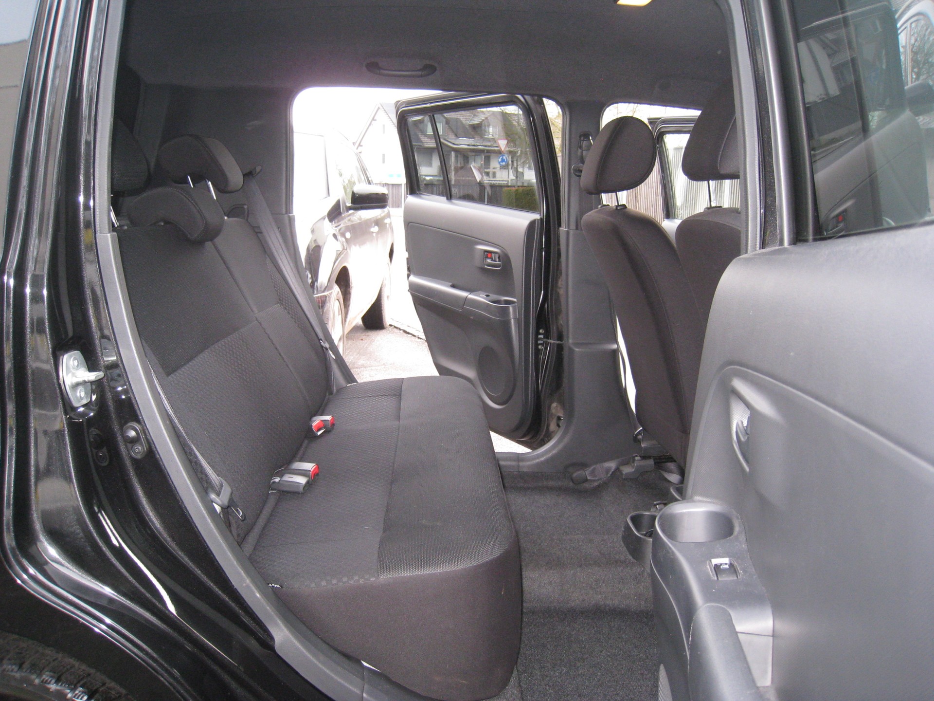 DAIHATSU Materia 1.3-image-13