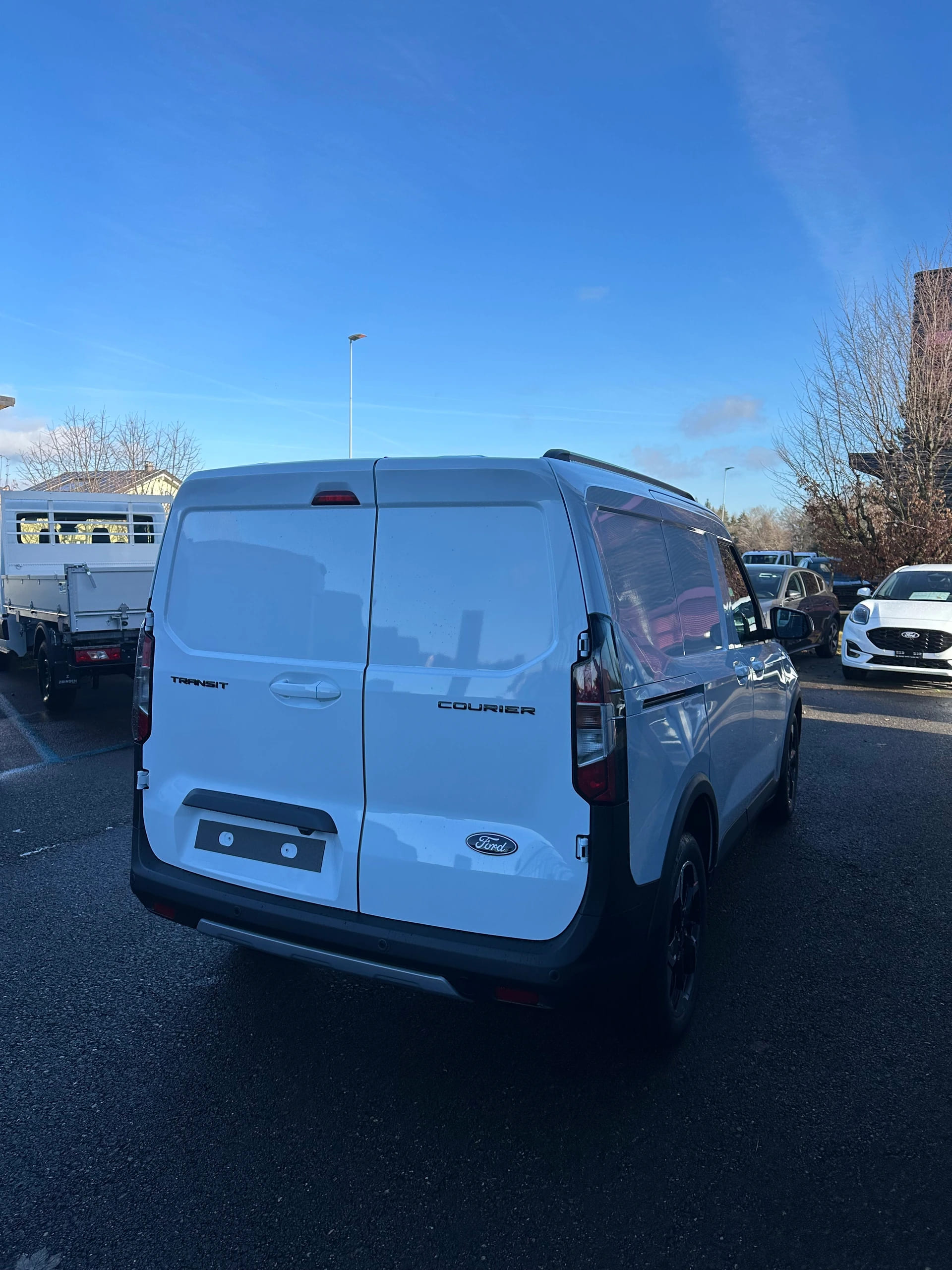 FORD Transit Courier van 1.0 EcoBoost Active-image-6