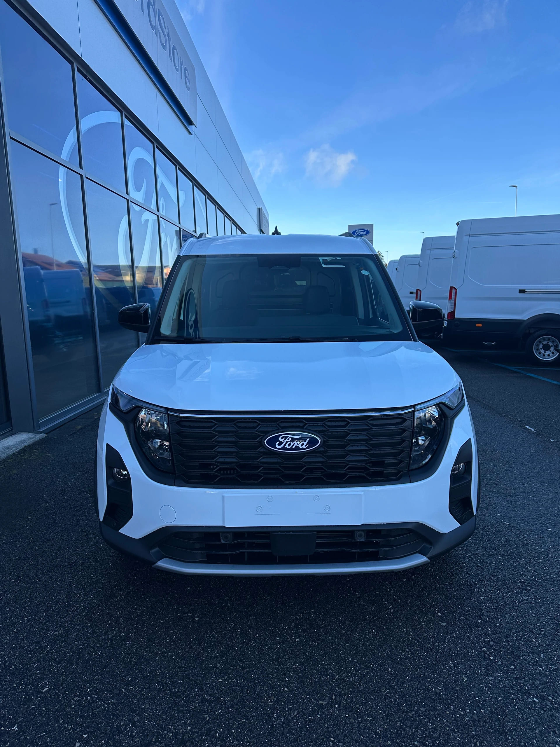 FORD Transit Courier van 1.0 EcoBoost Active-image-8