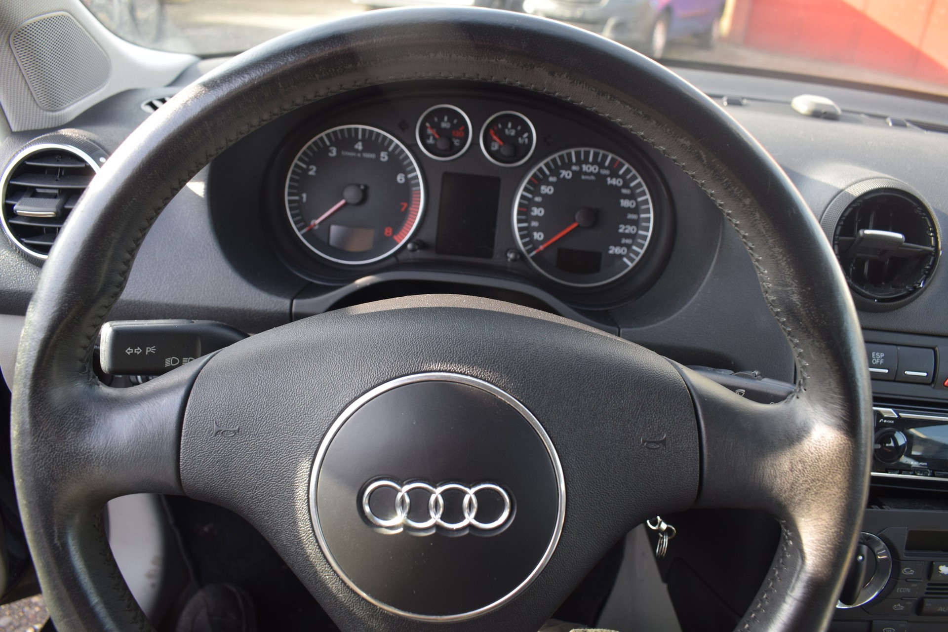 AUDI A3 2.0 FSI Ambiente-image-2