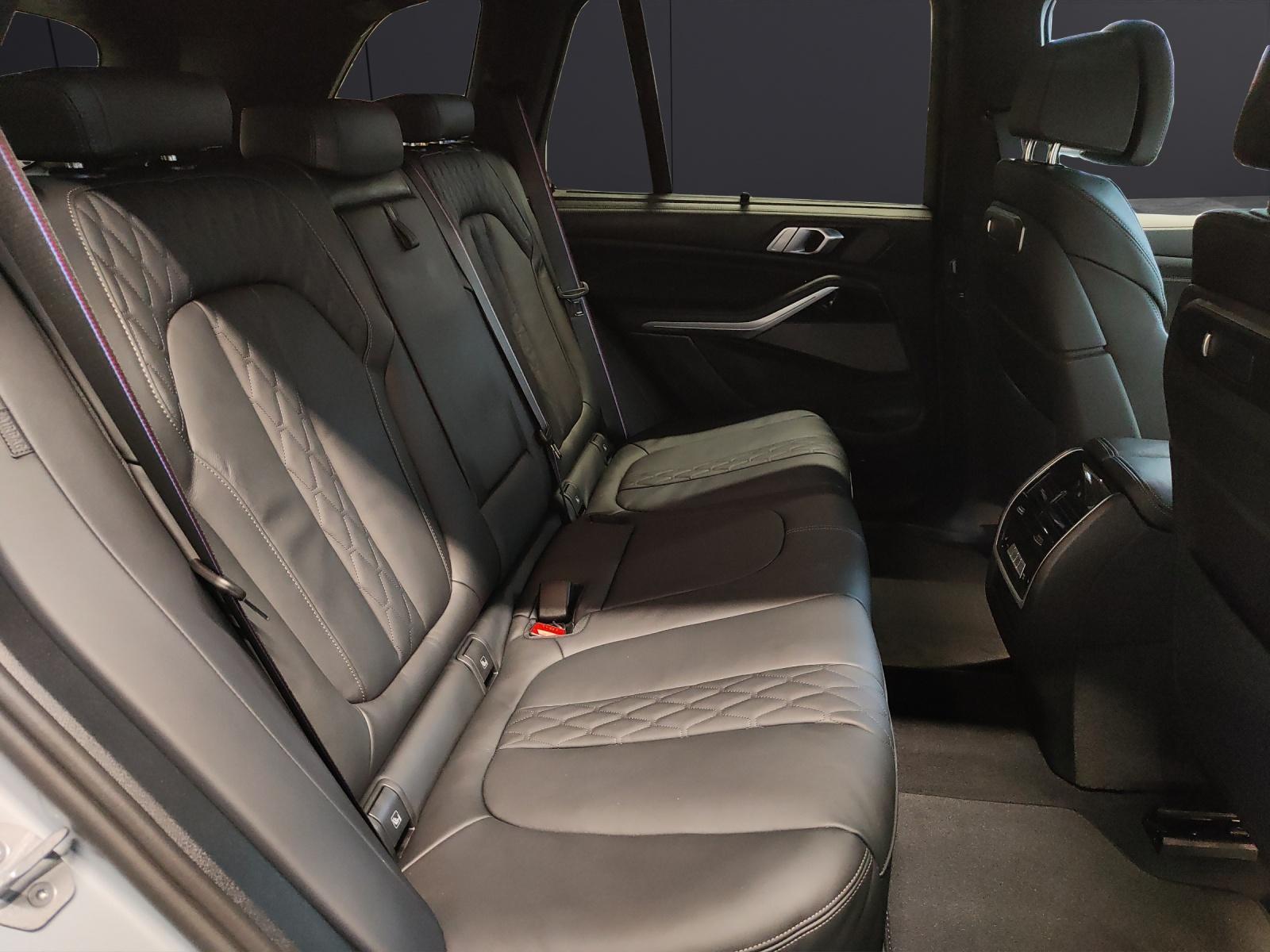 BMW X5 30d xDrive SAG-image-16